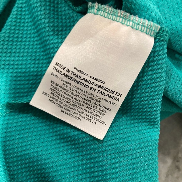 Nike Size XS Turquoise Dri-Fit Racerback Athletic Tank Top Zipper Pocket Running - Picture 11 of 11